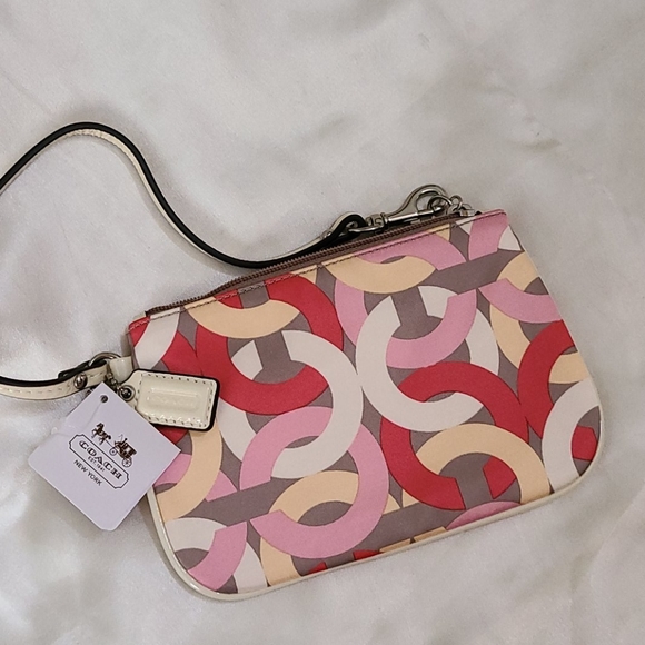 Coach Kristen Chain Link Print Sateen Wristlet - Picture 2 of 7